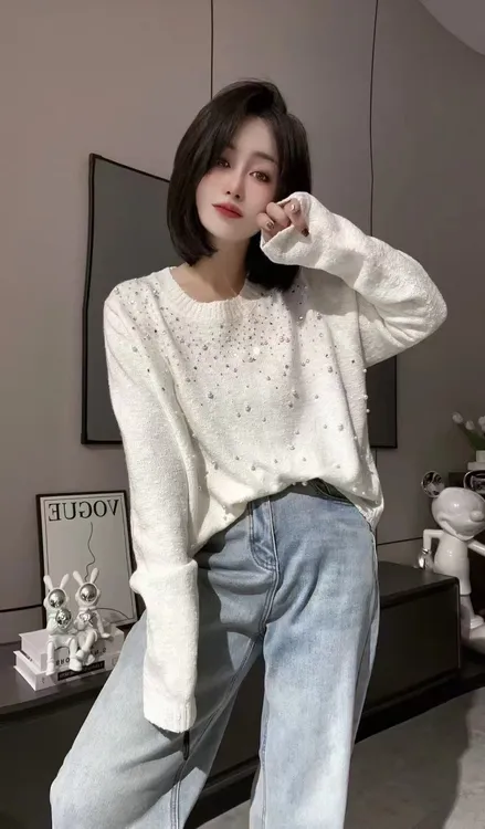 利君家穿珠镶砖毛衣