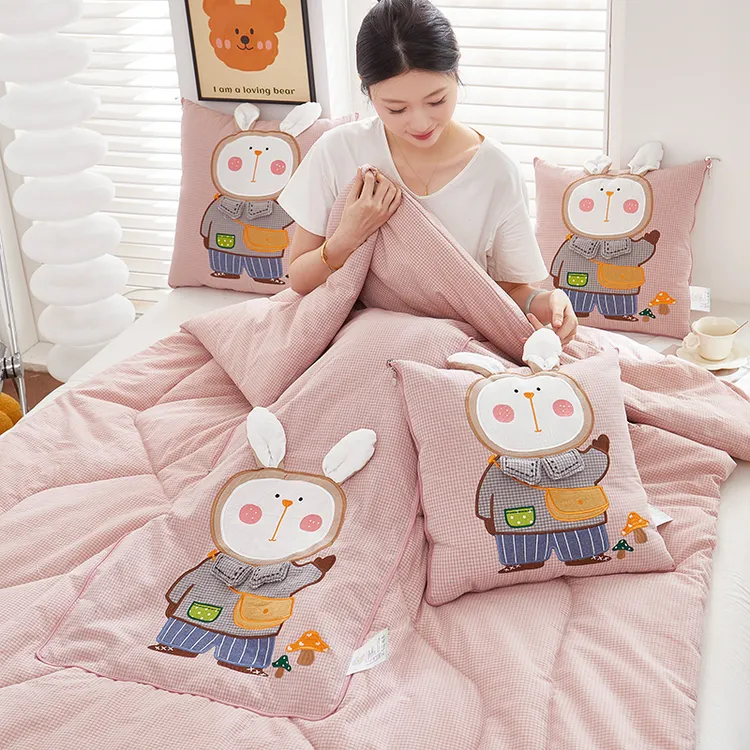 全棉水洗棉背包兔四季两用夏被车载二合一折叠多功能抱枕被纯棉