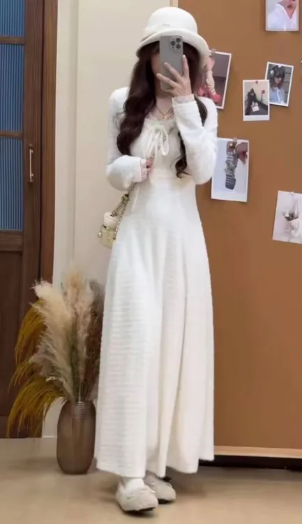 时尚圆领气质提花冬季长裙复古秋冬长袖连衣裙A字显瘦温柔长裙