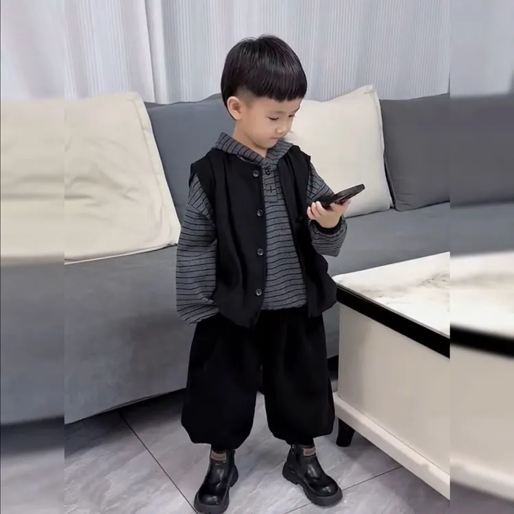 男童套装春秋季儿童韩版帅气洋气小少爷宝宝马甲卫衣裤子三件套
