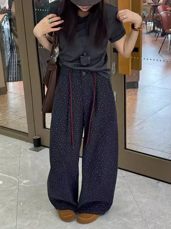 巨好看休闲小碎花抽绳阔腿弯刀裤女2025秋款显瘦直筒运动气球长裤