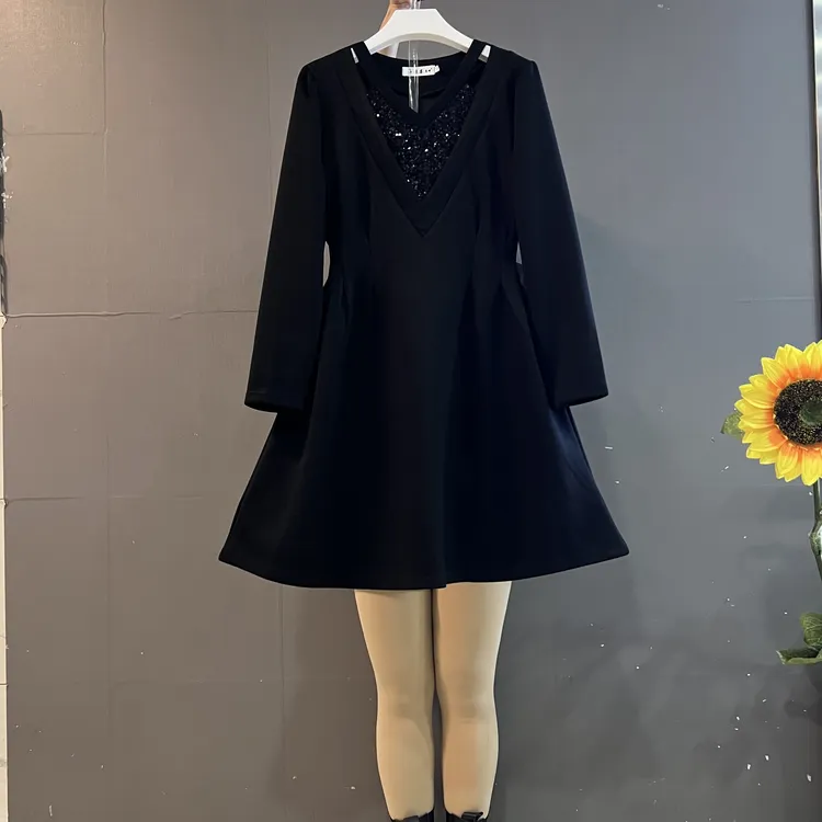 新款大码女装轻奢亮片拼接V领收腰显瘦气质优雅连衣裙