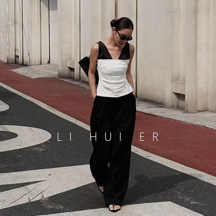 LiHuiEr李慧儿【尼罗河南游】夏季显瘦黑白色系款吊带背心HNE006