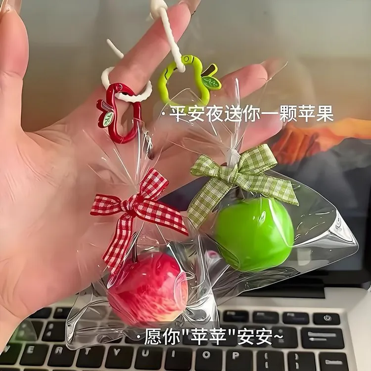 苹果挂件平安出行钥匙扣氛围挂饰挂件平安夜圣诞情侣挂件小礼物