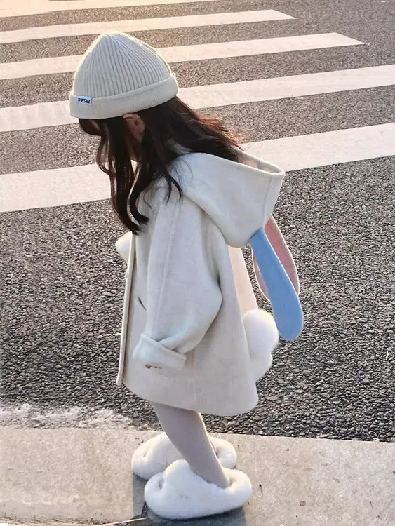 女童可爱小兔子新款羊绒大衣2025秋冬儿童连帽呢大衣加厚洋气外套