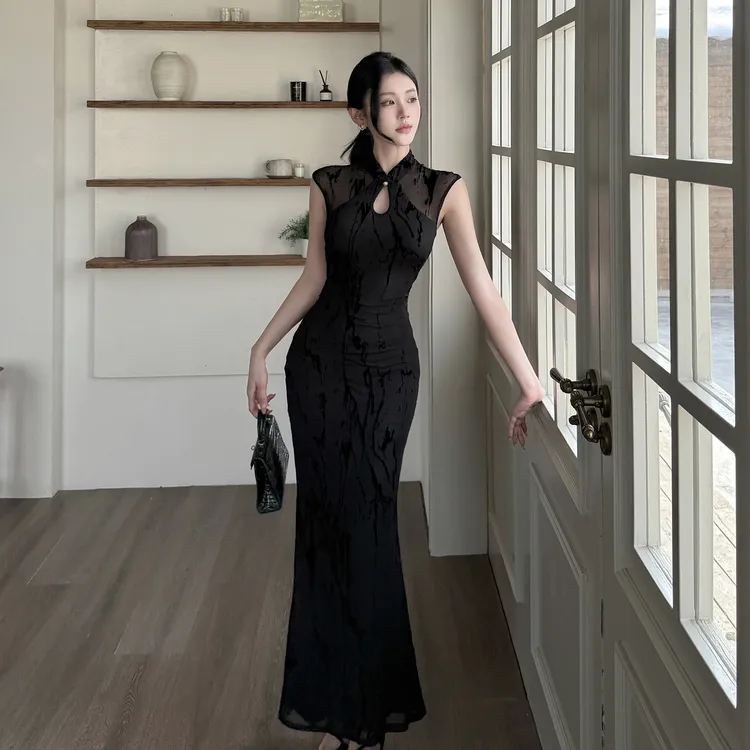 黑色高级感新中式改良旗袍纯欲气质提花修身无袖拼接显身材连衣裙