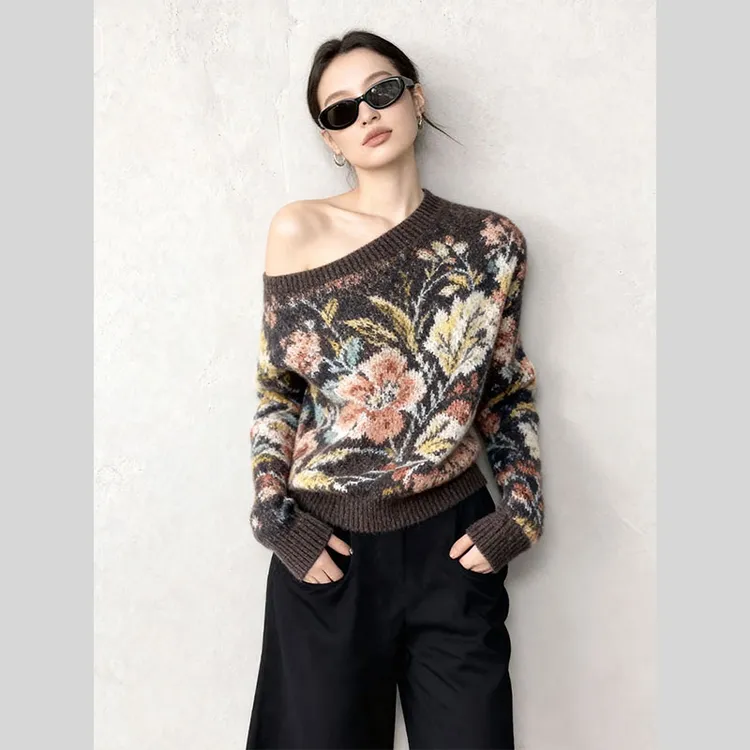 2025年秋季新款独特漂亮高级感chic日系温柔风宽松慵懒软糯毛衣女