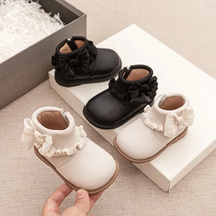女宝宝公主鞋秋冬季新款女童花边短靴婴幼儿学步鞋软底小皮靴袜靴