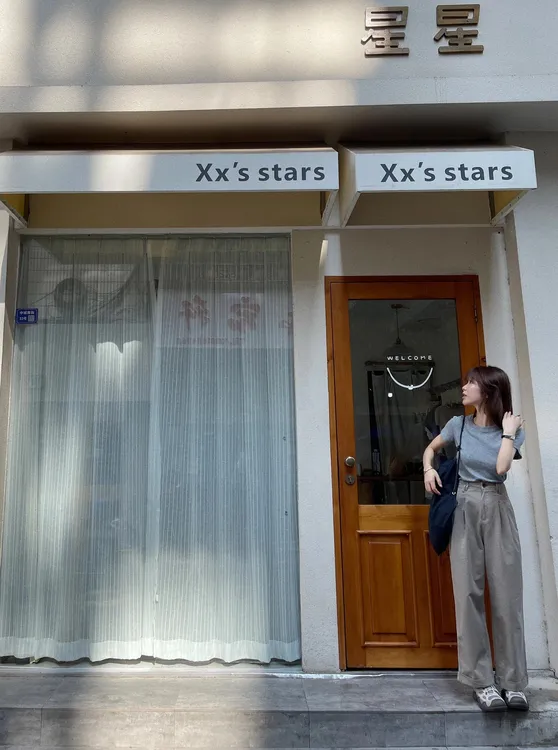 2025春夏新款灰色正肩短袖t恤女款小个子修身体恤上衣百搭直筒裤