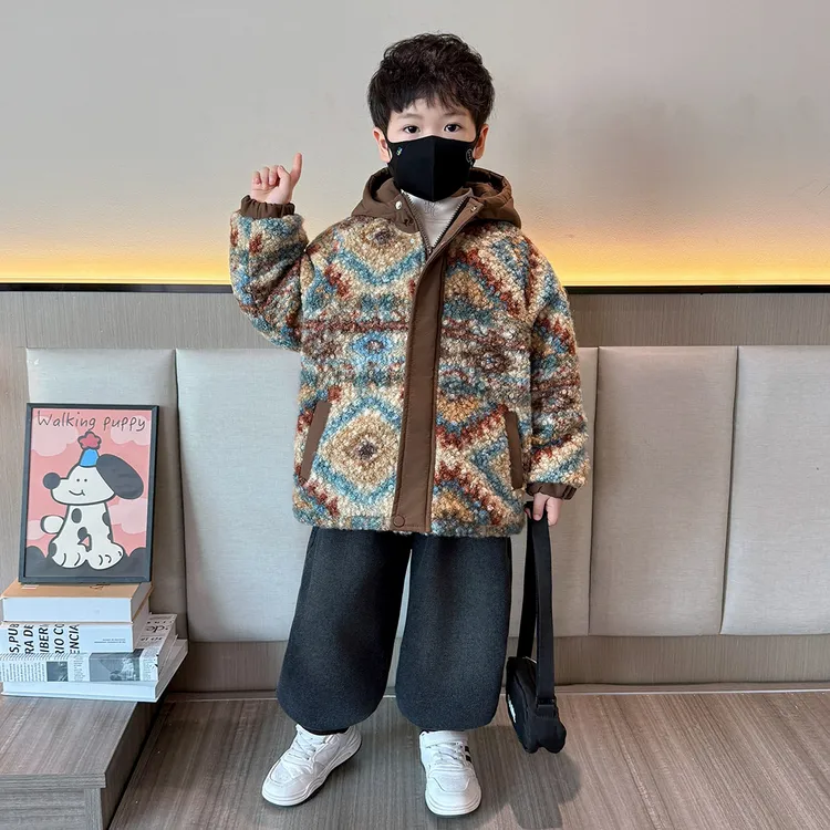 男童加绒外套冬季2025新款儿童加厚毛毛衣痞帅炸街男宝冬季上衣潮