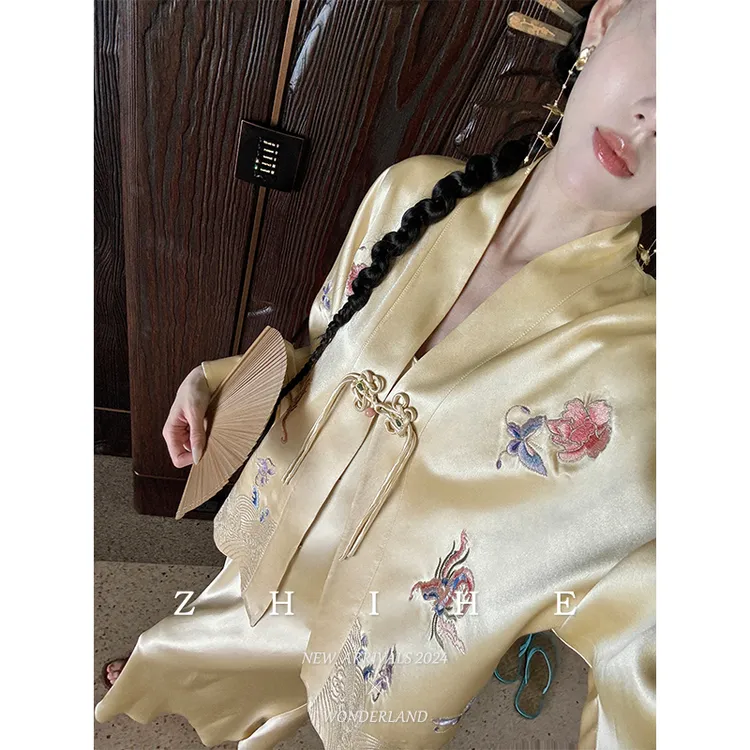 无艳一禾【如意盏】新中式醋酸盘扣重工刺绣外套+吊带连衣裙