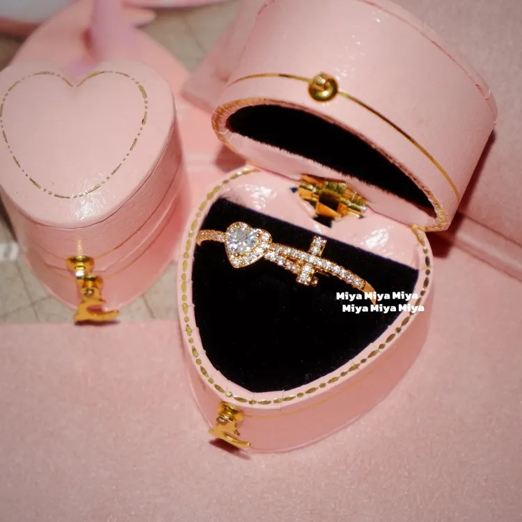 纯铜锆石戒指 俏皮千金～爆闪美式辣妹爱心十字架戒指套装