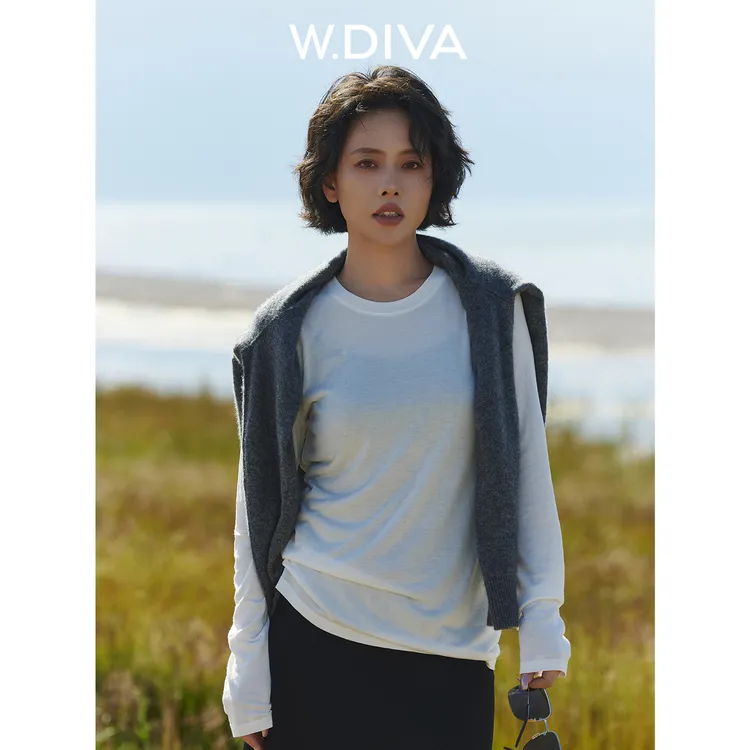 W.Diva【肌肤主义】进口羊绒圆领长袖T恤纯欲慵懒风女装53T122652