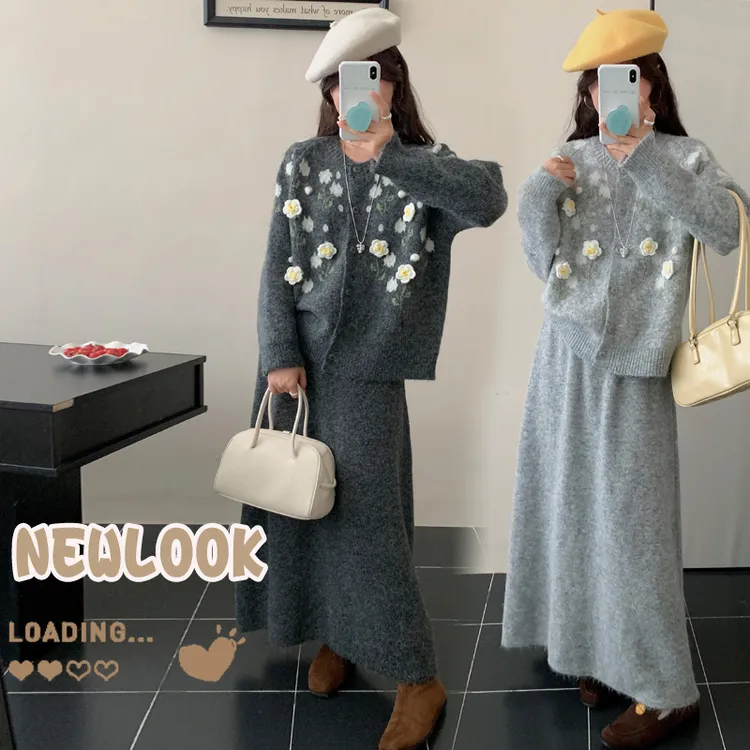 2025秋季新款女装设计感花朵气质韩版显瘦开衫时尚半身裙毛衣套装