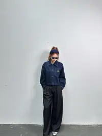 【老板娘推荐】显瘦版型秋冬设计师复古港风短款时尚牛仔韩版翻领