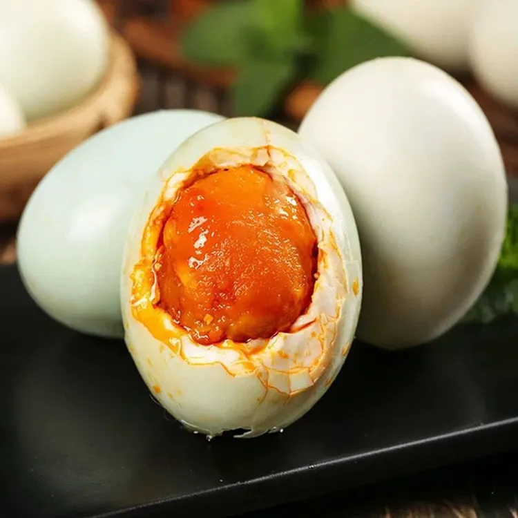 微山湖熟咸鸭蛋鸭蛋红心流油养殖咸香即食中国结婚2025海鸭蛋中方