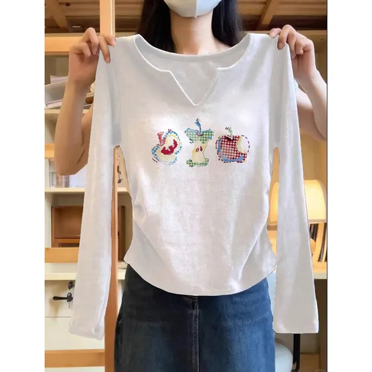 2025新款V领白色打底长袖慵懒风上衣女装秋季漂亮时髦t恤女款