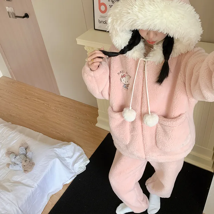 珊瑚绒长袖拉链连帽法兰绒家居服冬季加厚睡衣女士爆款2025年新款