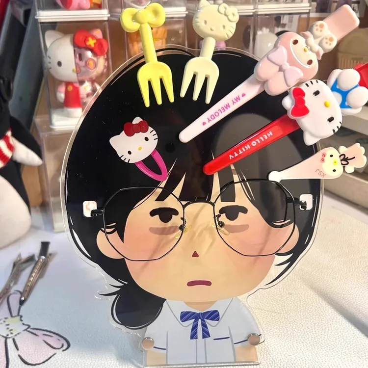 【高品质】日本小人眼镜架少女心创意发卡亚克力收纳架立牌桌面摆件