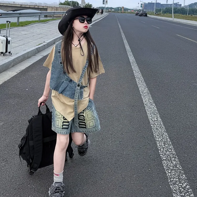 女童2025夏装休闲时尚洋气设计感牛仔拼接时髦短袖短裤两件套炸街