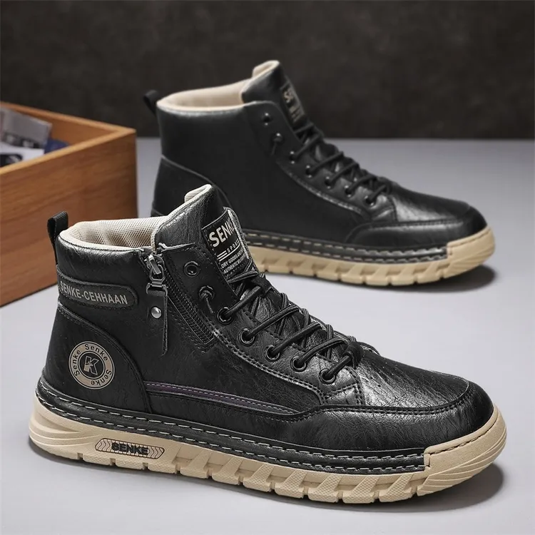 秋冬男士新款高帮鞋休闲百搭轻便潮流软底软面男款一脚蹬马丁靴子