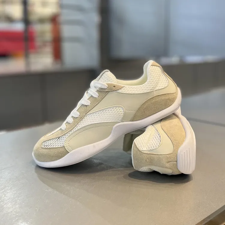 【香港DcSU&Shoes官方正品】底低帮镂空透气休闲 鞋简约款阿甘鞋