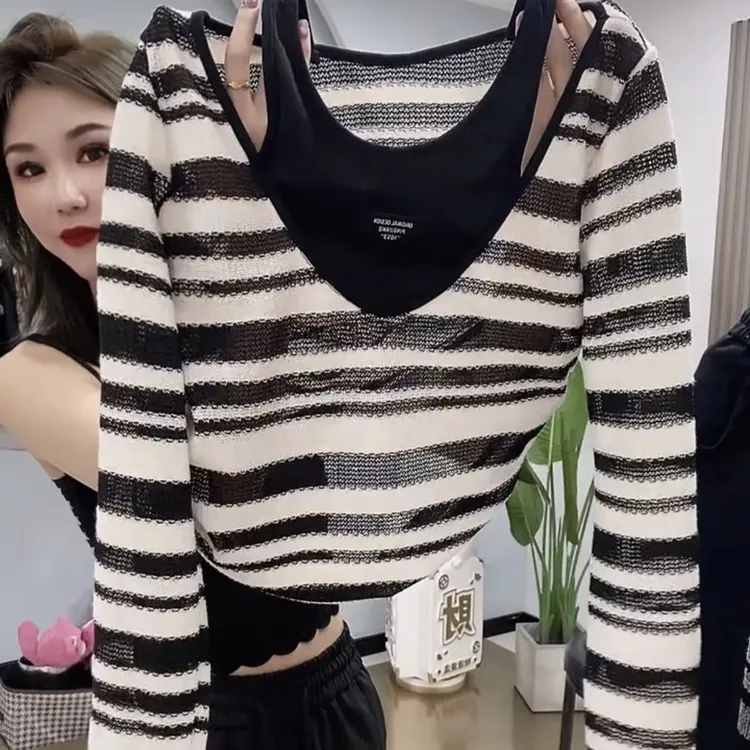 秋季毛针织衫条纹薄款显瘦长袖女针织宽松时尚