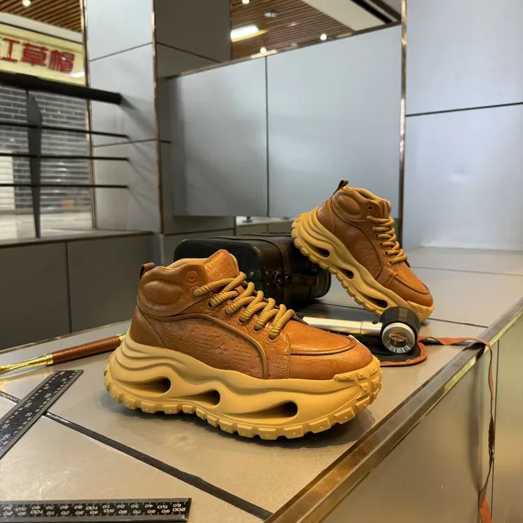 增高休闲风冬季加绒复古款时尚休闲鞋潮流男士