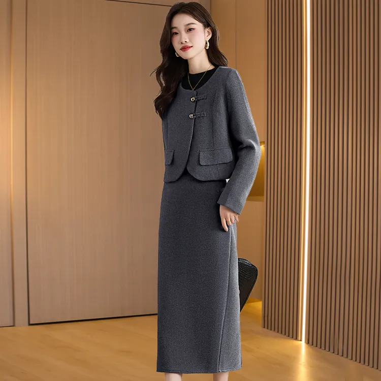 【可蓓儿】小香风毛呢外套装2025女新款爆款高档减龄小个子加妈妈装