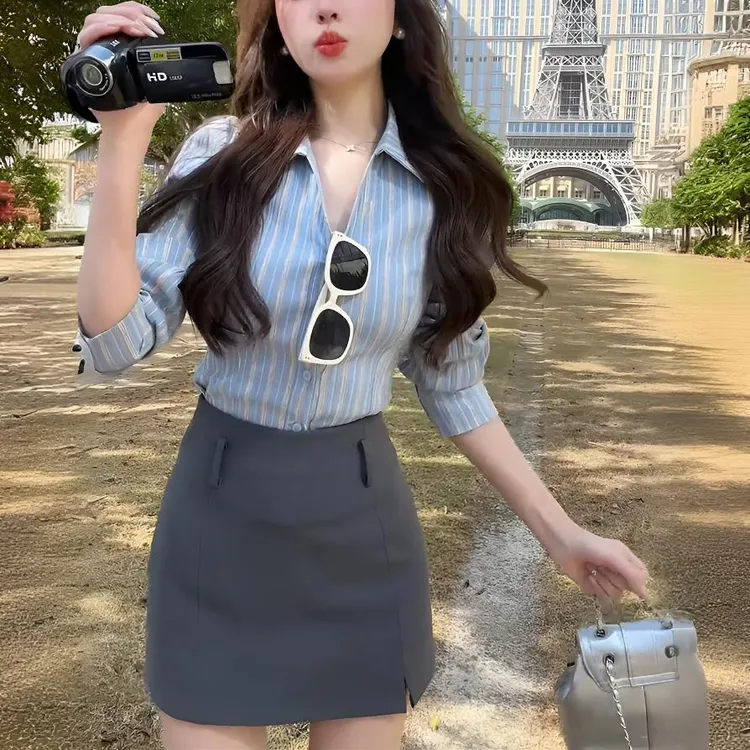 蓝心清语2025春季新款韩系撞色条纹polo衬衫女洋气高腰短裙套装