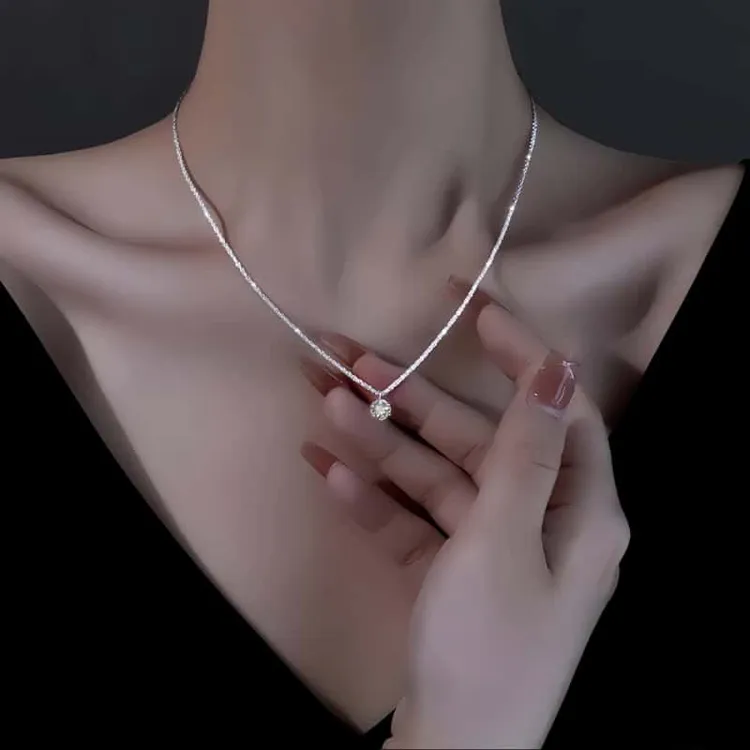 铜合金项链 满天星项链女2025新款轻奢小众高级感锁骨链颈链配饰 