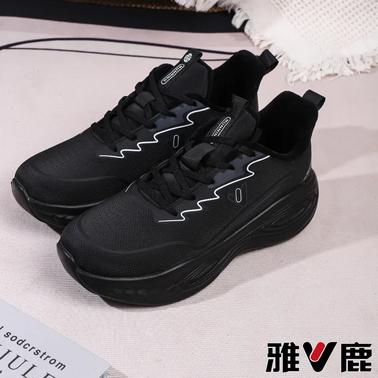 V/雅鹿雅鹿正品冬季耐磨运动生活系列保暖小道跑步鞋男士健步鞋轻