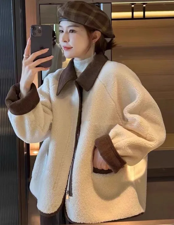 欧货撞色翻领羊羔毛外套女2025秋冬宽松休闲短款仿皮毛一体上衣