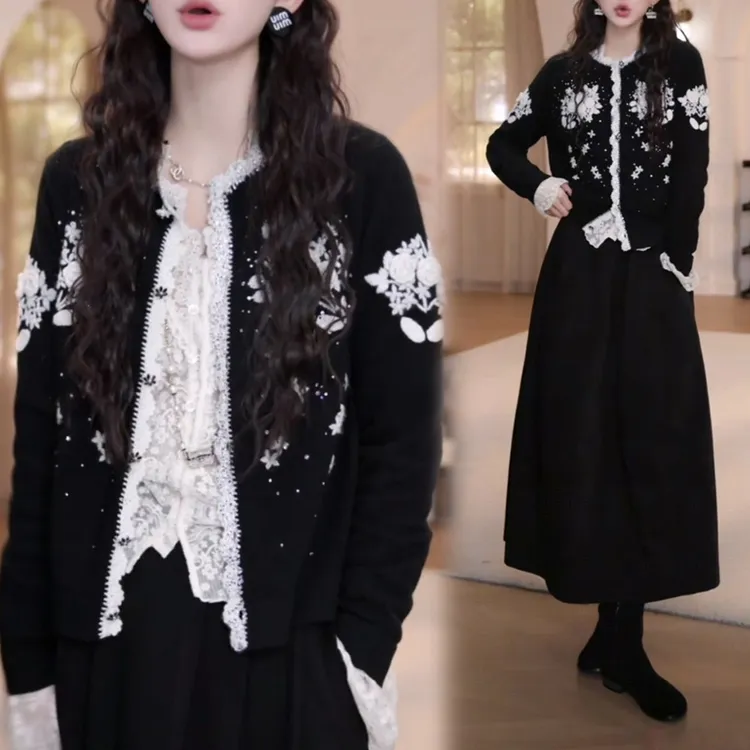 2025秋季气质时尚套装女蕾丝花边针织毛衣蕾丝喇叭袖衬衫半身裙