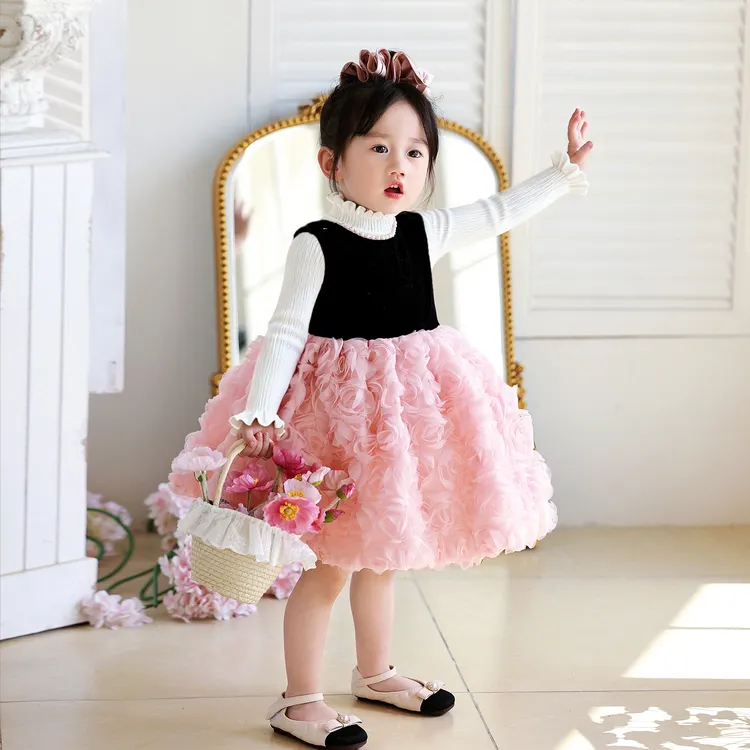 周岁女宝宝礼服2025秋冬粉色丝绒公主裙一岁生日蓬蓬纱裙女童套装