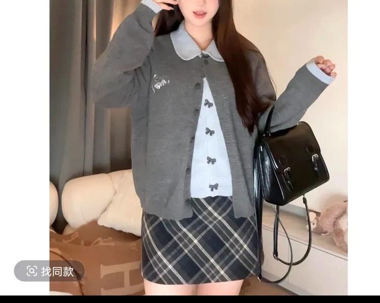 大码胖mm秋冬季新款设计感假两件刺绣毛衣翻领宽松显瘦上衣968T