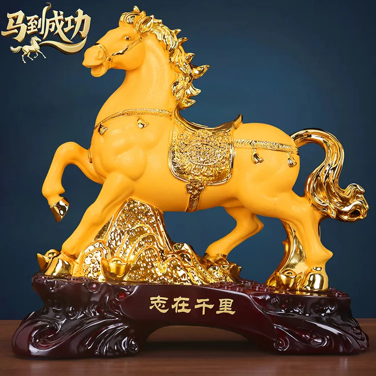 马摆件志在千里生肖马工艺品客厅高档办公室桌书房电视柜乔迁摆设