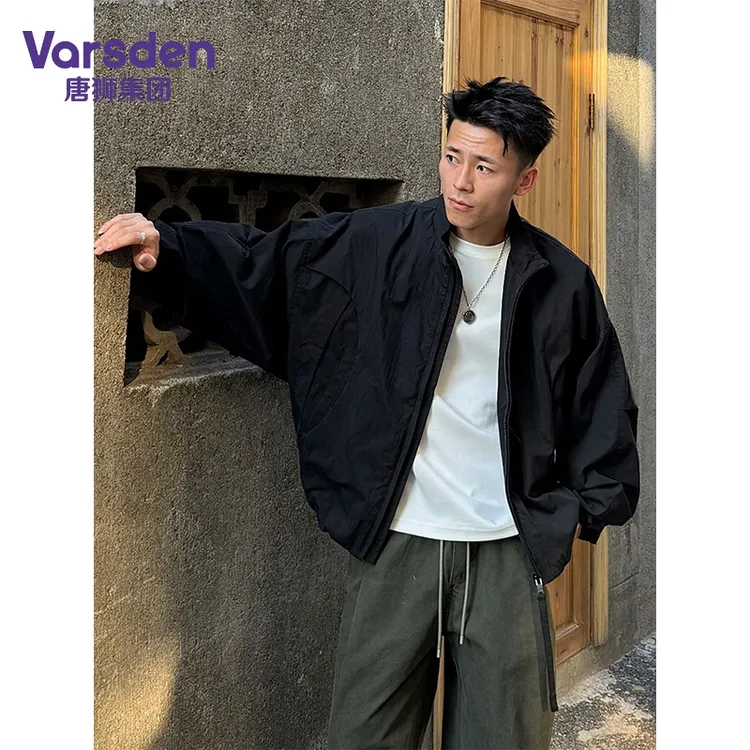 唐狮集团Varsden秋季防风男美式复古短款教练夹克立领纯色外套