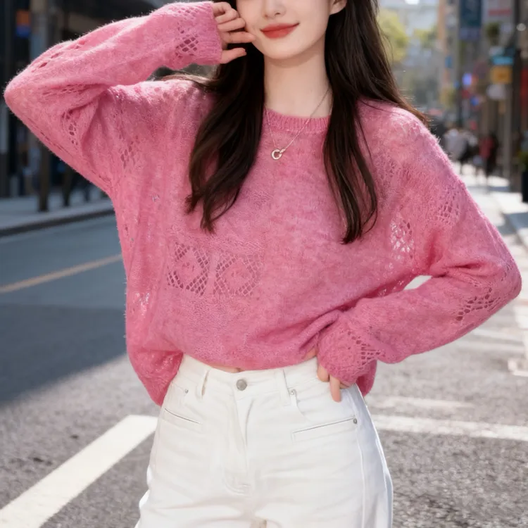 氛围感高级镂空圆领毛衣女2025新款秋冬温柔显白粉色长袖针织衫