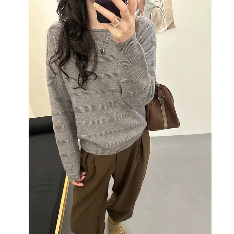 针织衫女长袖秋装2025年新款时尚洋气宽松休闲套头简约百搭上衣