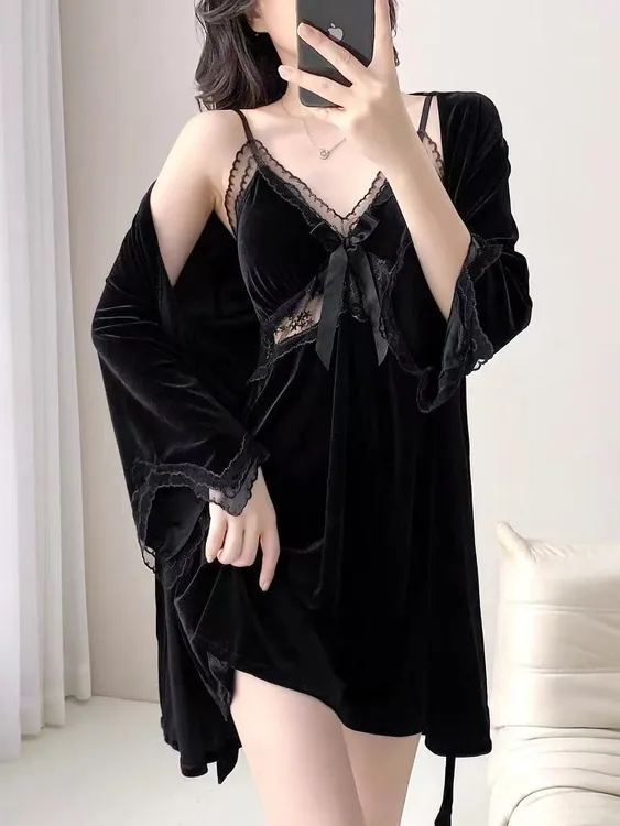 纯欲风金丝绒睡衣女秋冬季性感吊带睡裙睡袍家居服套装带胸垫