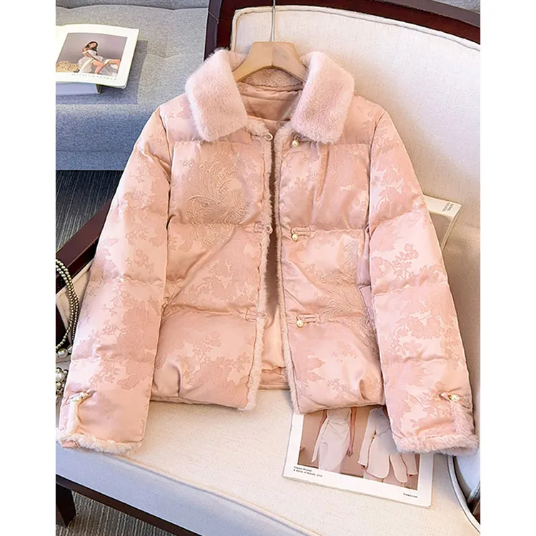 白色新中式国风提花盘扣棉服女2025年冬装新款羊羔毛翻领加厚外套