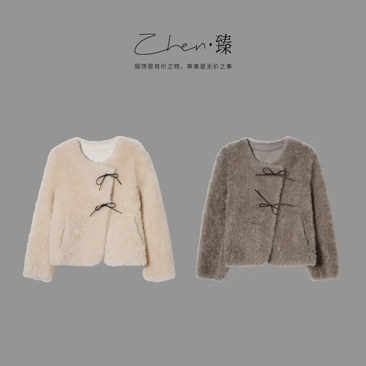ZHEN.臻 复古高定圈圈羊羔毛蝴蝶结皮扣长袖全羊毛外套PC9270Z