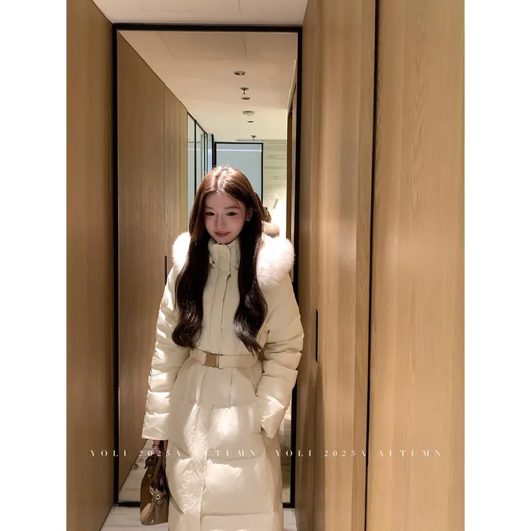 YOLI 张宥利 白色狐狸毛鹅绒服女冬季修身百搭保暖连帽长款外套