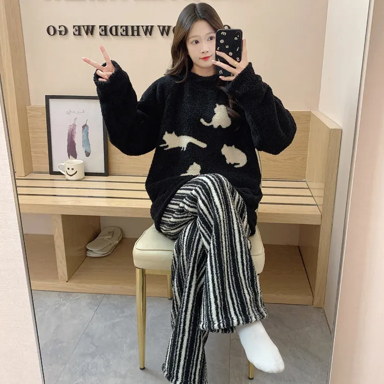 网红爆款秋冬季睡衣女长袖长裤条纹小猫小个子冬季保暖家居服套装