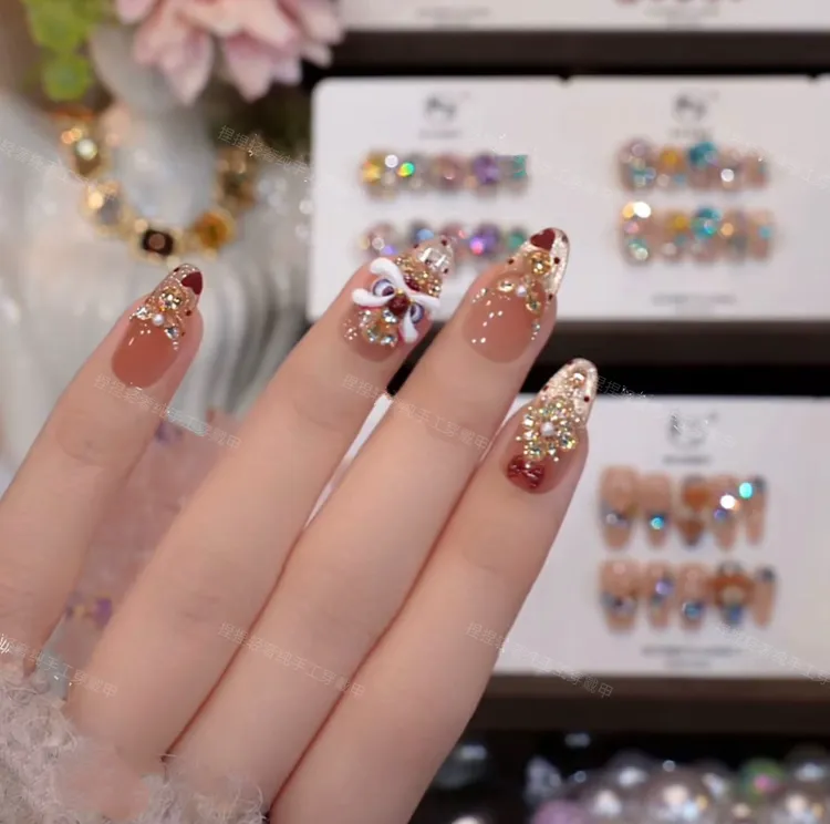 【心悦醒狮】纯手工穿戴甲蝴蝶爱心波点新年红色系香槟色捏捏穿戴甲