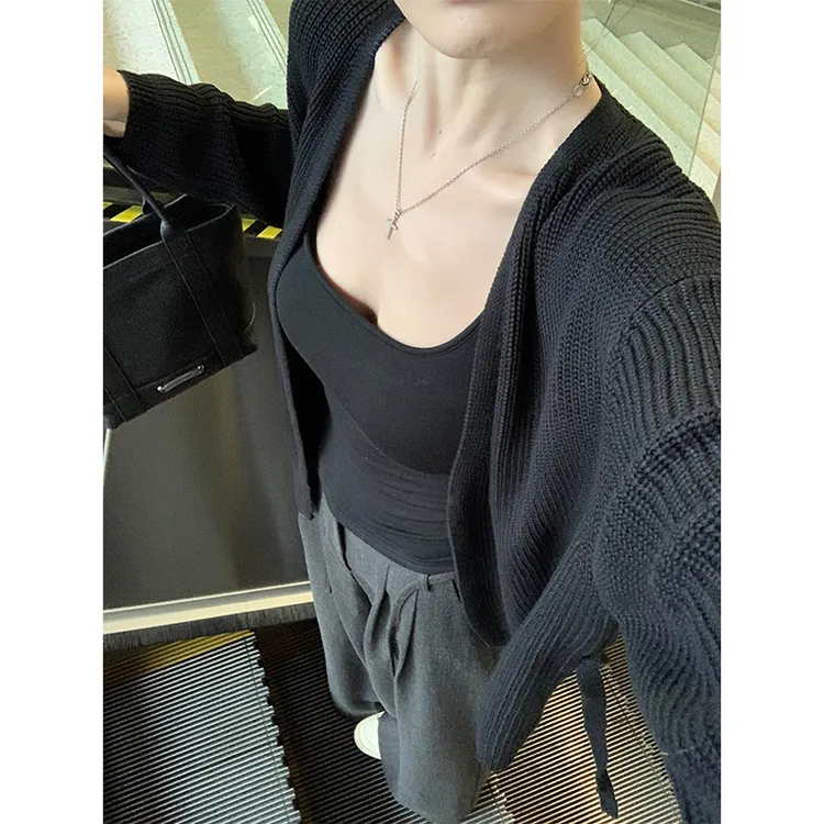 MARIE.COCO早秋穿搭一整套长袖针织开衫上衣吊带背心休闲裤三件套