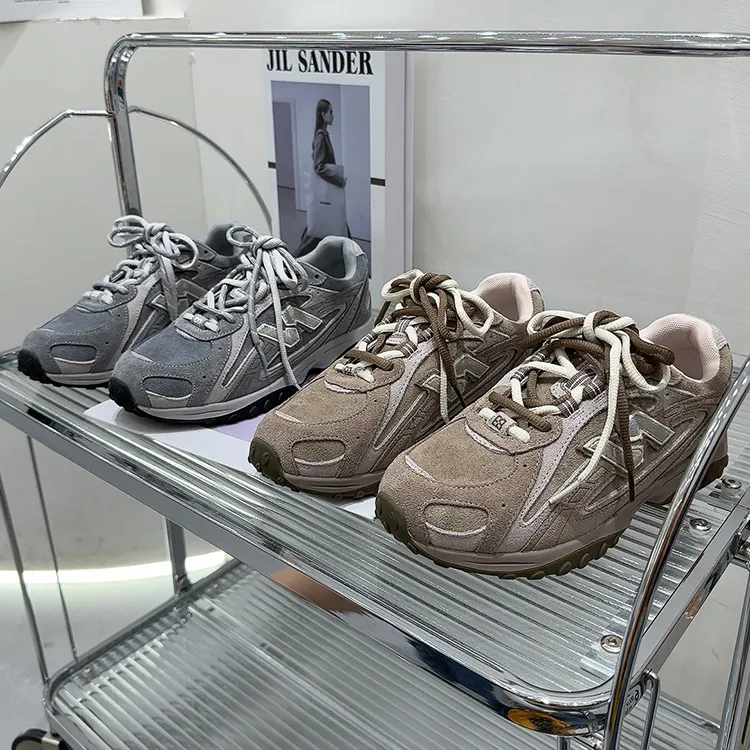 欧货ins超火真皮系带平底阿甘鞋女休闲板鞋德训鞋百搭舒适运动鞋