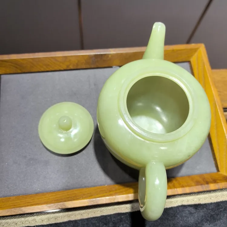 新疆和田玉若羌黄口414.7克