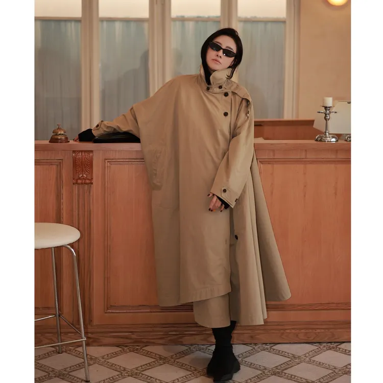 李大琪【与风絮】春秋长款纯色风衣弧形下摆侧边扣宽松外套